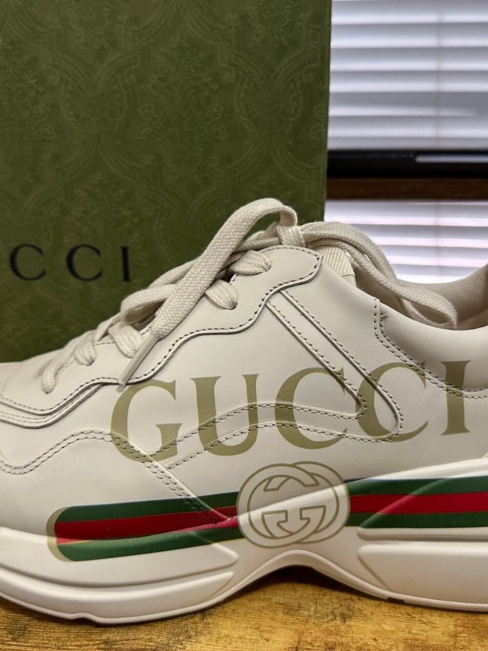 Gucci Rhyton Vintage Logo Sneakers Ivory Size 8 500877 New in Box